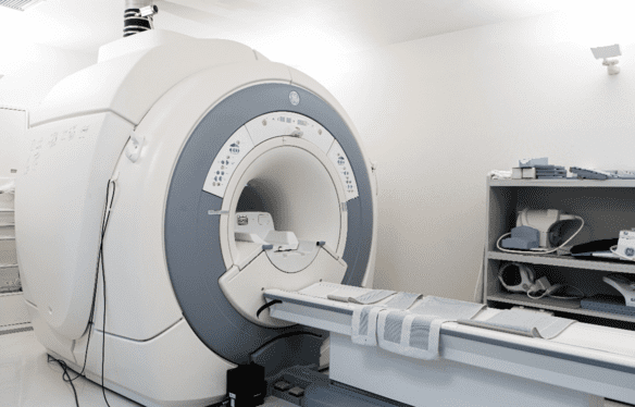 GE製1.5T 超伝導型 MRI Optima MR360